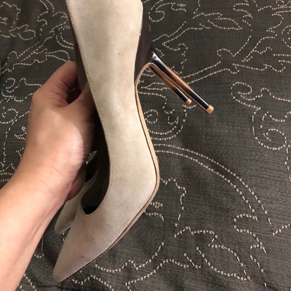 Burberry heel pump - Picture 3 of 13